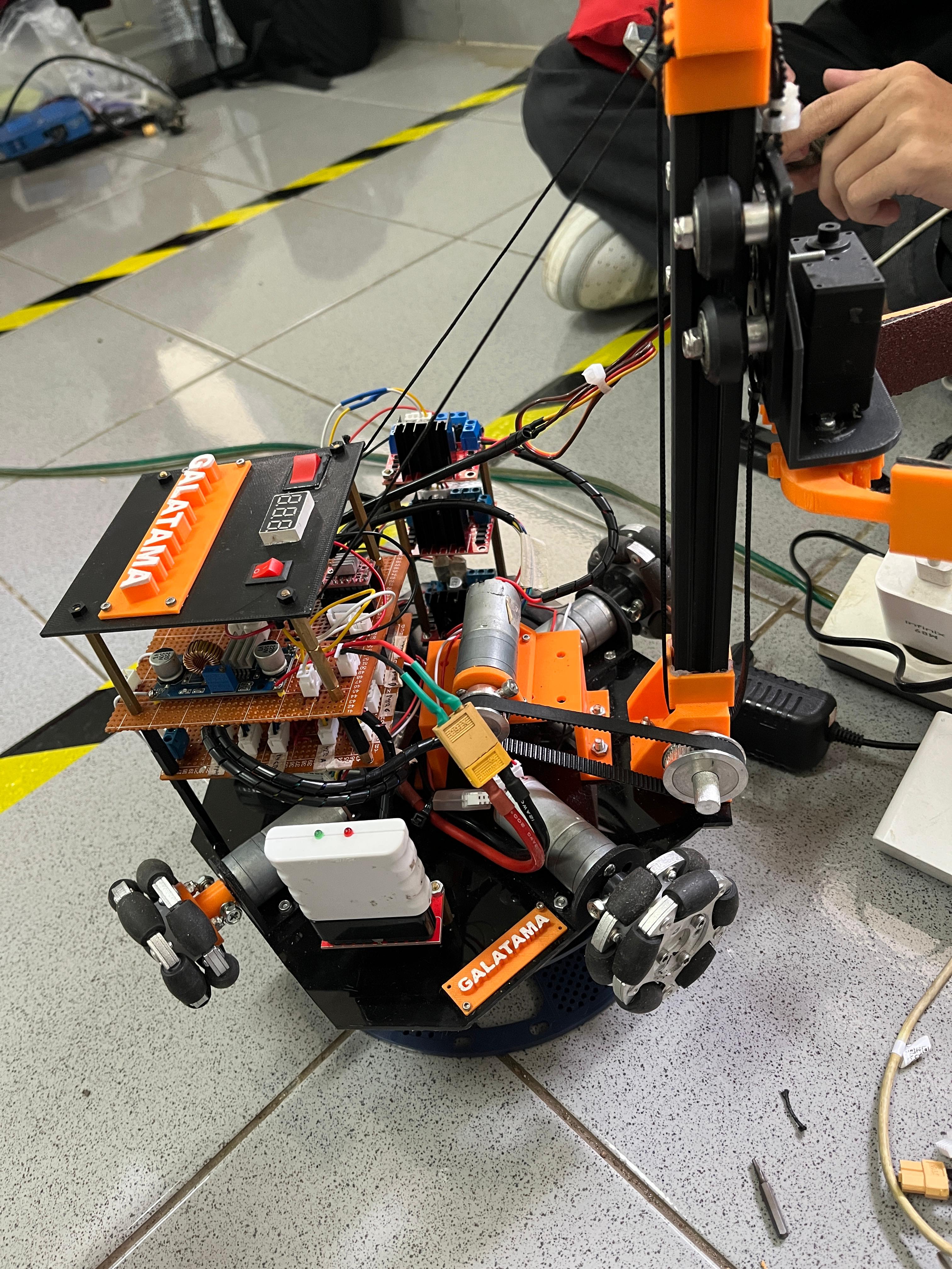 GALATAMA Robot